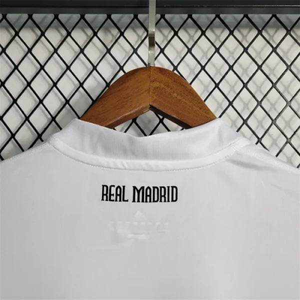 Real Madrid 2010-11 Home | Retro Jersey