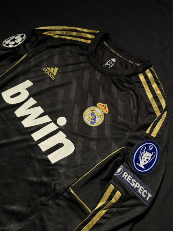 Real Madrid 2011-12 Away FS | Retro Jersey