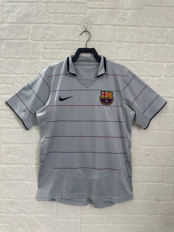 Barcelona 2002-03 Away | Retro Jersey